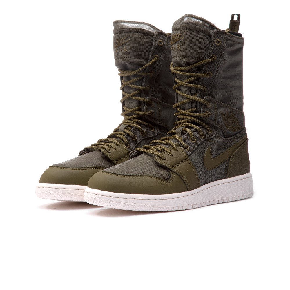 nike 270 pink and grey