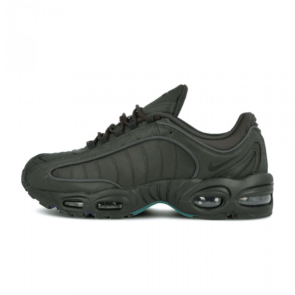 Air max tailwind 99 on sale