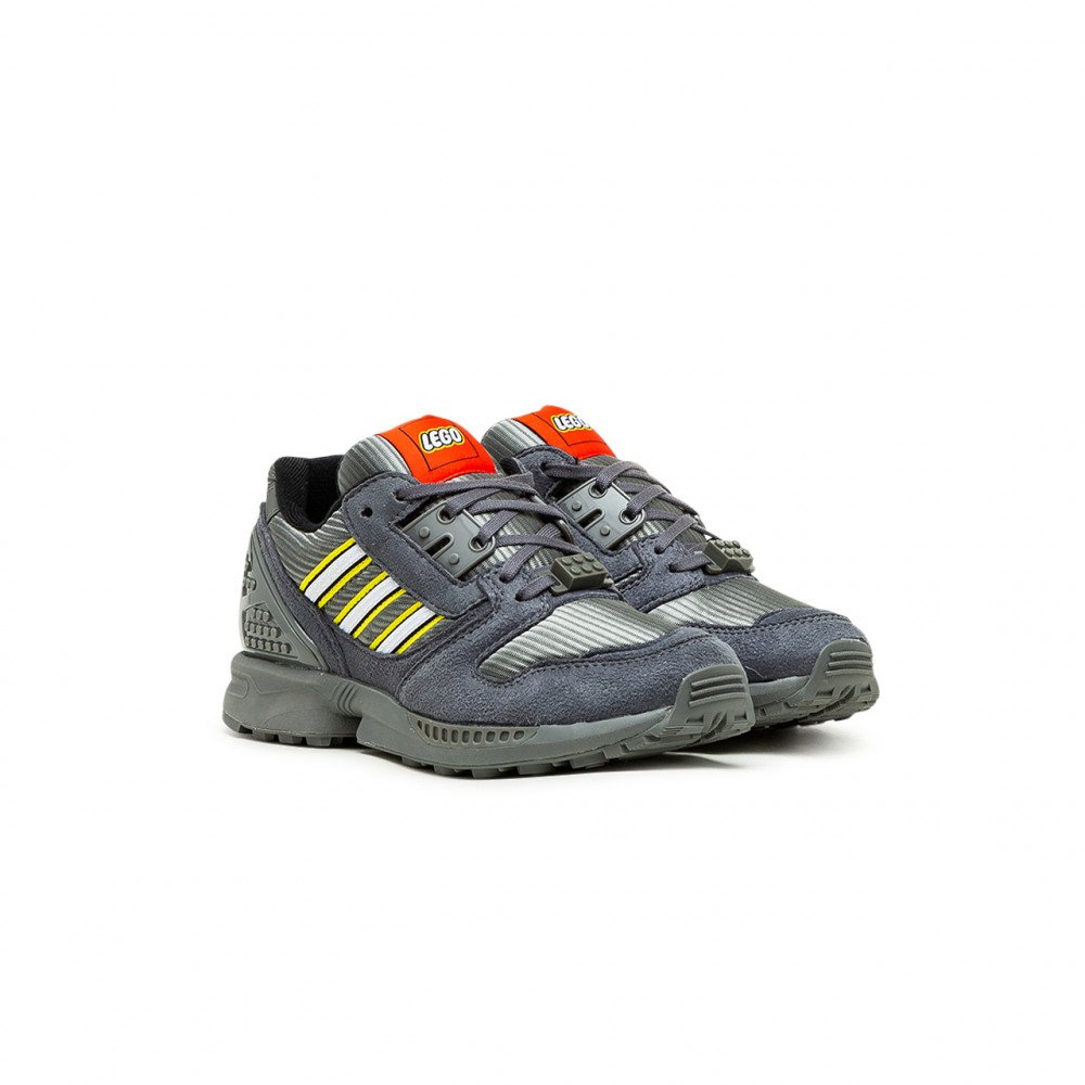 adidas originals lego zx 8000
