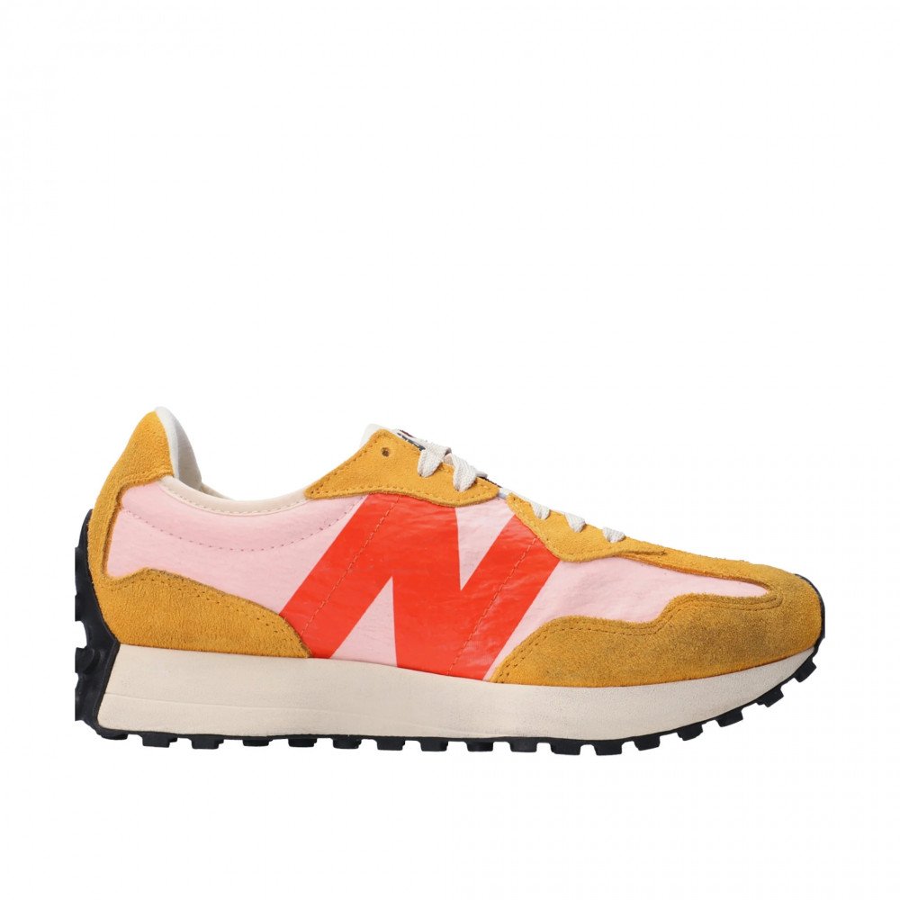New Balance MS327 / beige / MS327VN sneakshero