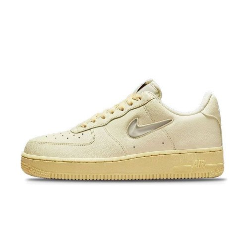 Nike Wmns Air Force 1 '07 Lx (DO9456-100) [1]