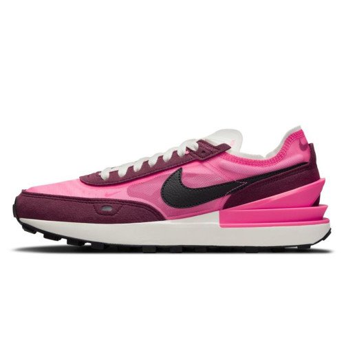 Nike Wmns Waffle One (DQ0855-600) [1]
