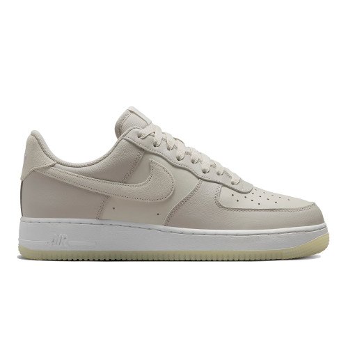 Nike Air Force 1 '07 LV8 (FN5832-001) [1]