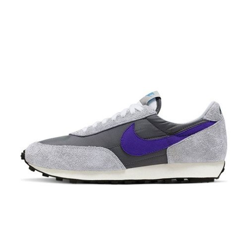 Nike DAYBREAK SP (BV7725-001) [1]