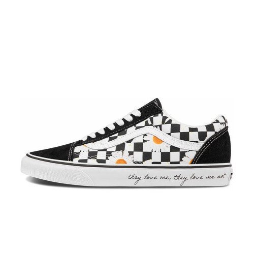 Vans Love Me/ Love Me Not Old Skool Shoes ((love Me/ Love Me Not) Daisy/true ) Weiß, Größe 34.5 (VN0A5KRFB0B) [1]