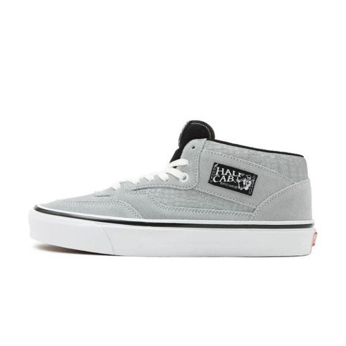 Vans Anaheim Factory Half Cab 33 Dx (VN0A5KX68EI) [1]