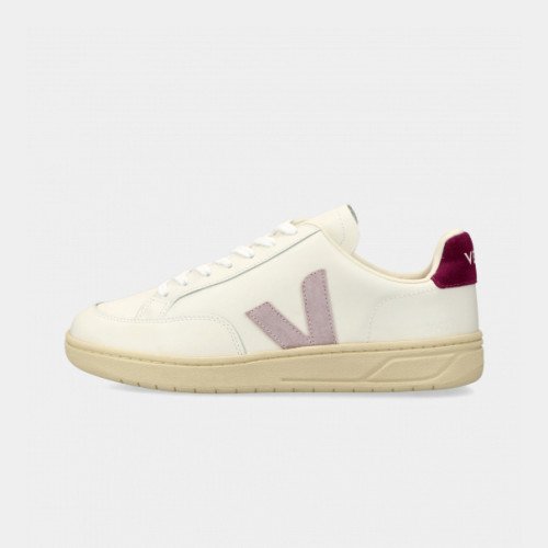 Veja V-12 Leather (XD0203301) [1]