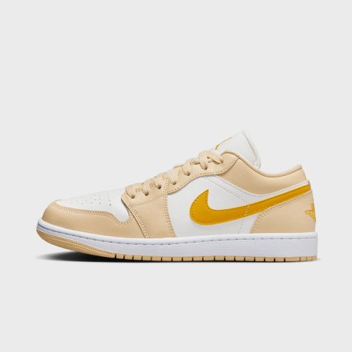 Nike Jordan WMNS Air Jordan 1 Low (DC0774170) [1]