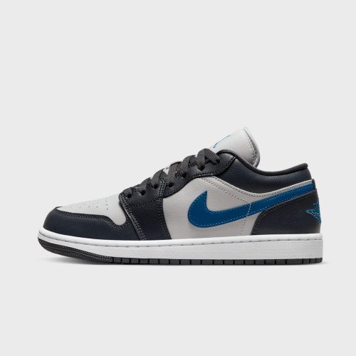 Nike Jordan WMNS Air Jordan 1 Low (DC0774040) [1]