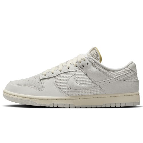 Nike Nike DUNK LOW (HF4297-001) [1]