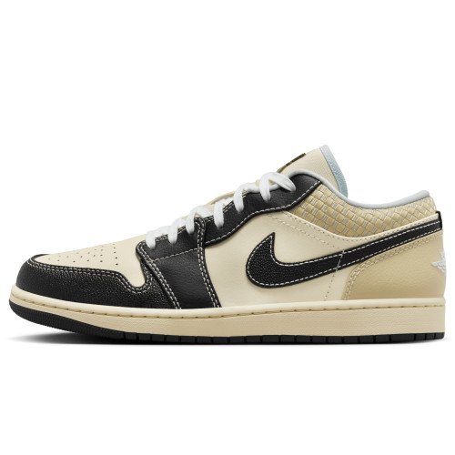 Nike Jordan Air Jordan 1 Low SE (HQ3437-101) [1]