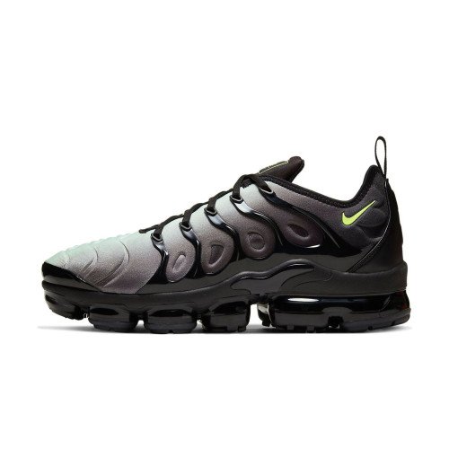 Nike Air Vapormax Plus *Neon* (CW7478-001) [1]