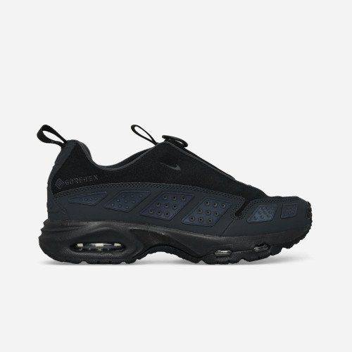 Nike Women s Air Max SNDR GORE-TEX (FZ4238-001) [1]