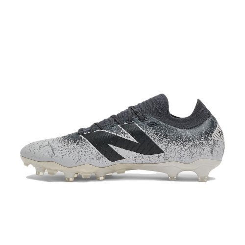 New Balance TEKELA PRO LOW FG V4+ (ST1FLG45) [1]