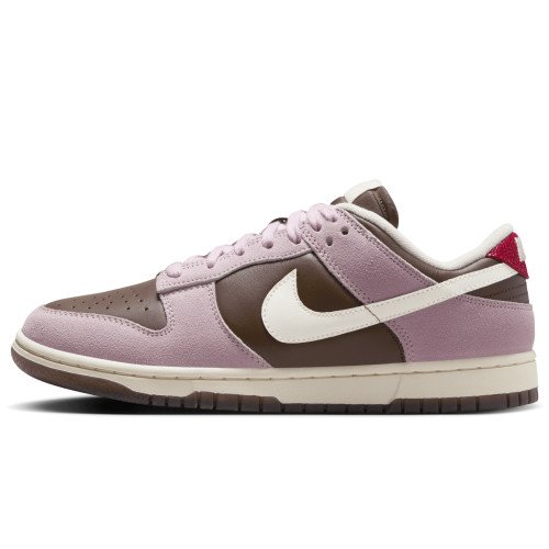 Nike Dunk Low 'Neapolitan' (HM0987-200) [1]