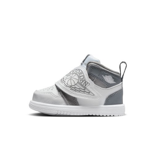 Nike Jordan Sky Jordan 1 (BQ7196-011) [1]