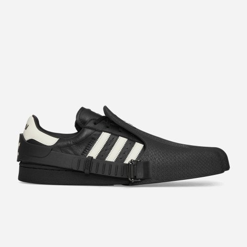 adidas Originals Women s Avavav Superfinger Superstar (JP7141) [1]