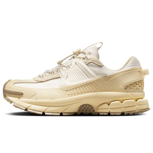 Nike Zoom Vomero Roam winterfester (FV2295-101) [1]