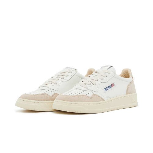 Autry Wmns Medalist Low (AULWLS75) [1]