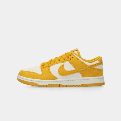 Nike WMNS Dunk Low (IB4417-101) [1]