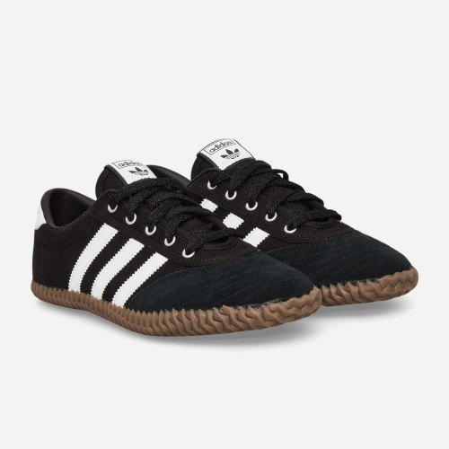 adidas Originals Volley Plimsole (JR6016) [1]
