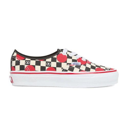 Vans Valentino Garavani und Vans Authentic Checkerboard (VN000Z9AE0L) [1]