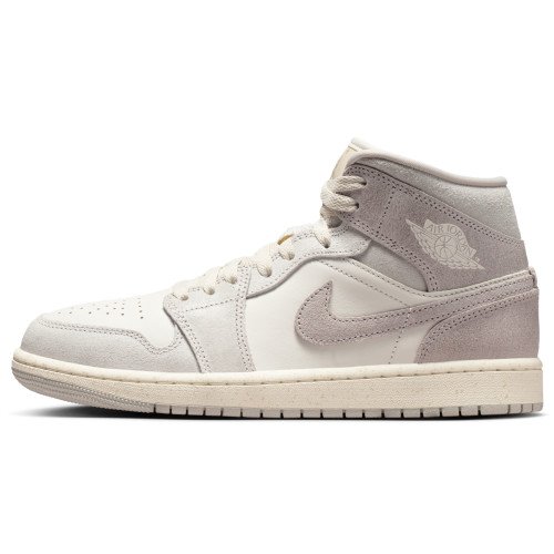Nike Jordan Air Jordan 1 Mid SE (IB7010-001) [1]