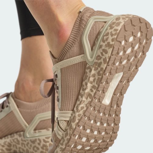 adidas Originals adidas by Stella McCartney Ultraboost DNA (JR2189) [1]