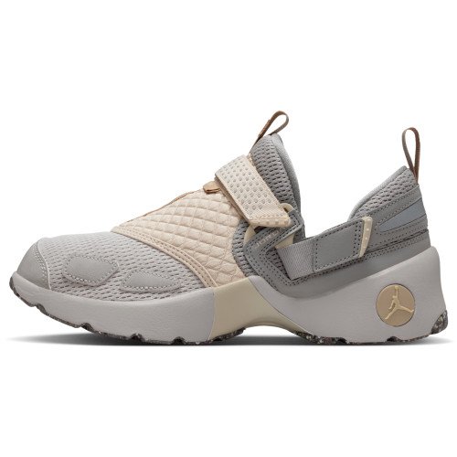 Nike Jordan Trunner LX (IQ2719-002) [1]