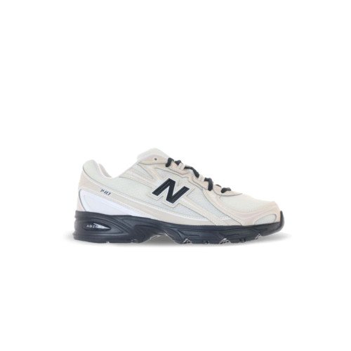 New Balance 740 (U7404OO) [1]
