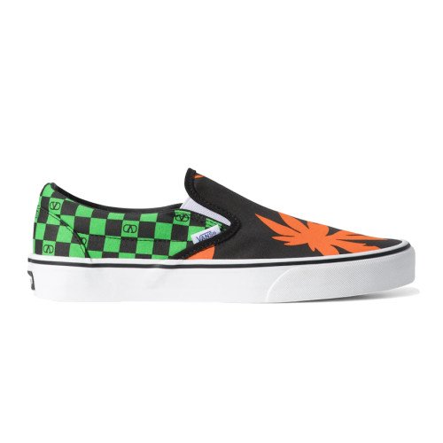 Vans Valentino Garavani und Vans Classic Slip-On (VN000XW4N5B) [1]