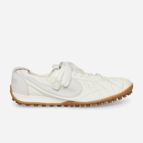 Nike Women s Jacquemus Moon Shoe (HV8547-002) [1]