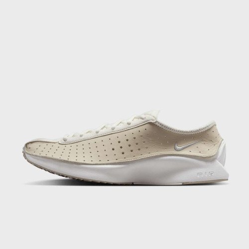 Nike WMNS Air Superfly (HQ7955100) [1]