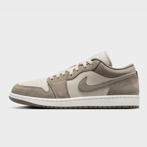 Nike Jordan Air Jordan 1 Low (IU7552040) [1]