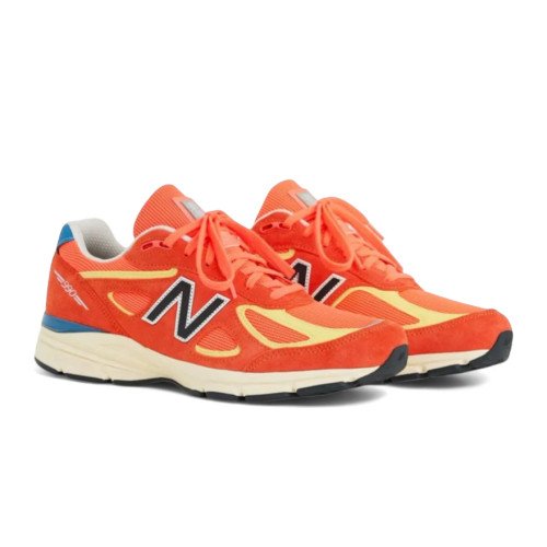 New Balance Made in USA 990v4 (U99076B) [1]