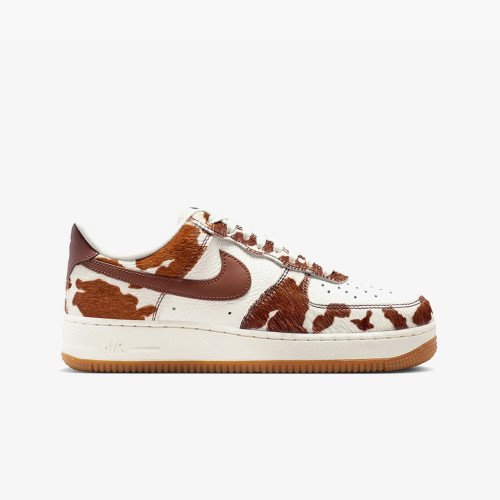 Nike Nike Wmns Air Force 1 '07 "Cow Print" (IO0442-200-9) [1]