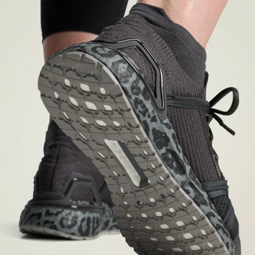 adidas Originals adidas by Stella McCartney Ultraboost DNA (KH9006) [1]