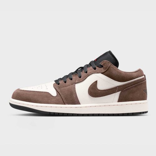 Nike Jordan Air Jordan 1 Low (553558200) [1]