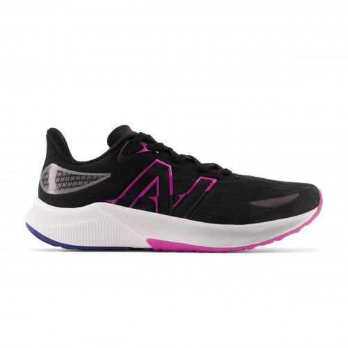New Balance FuelCell Propel V3 (WFCPRCD3) [1]