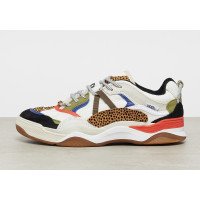 Vans UA Varix WC (VN0A3WLNXNK)