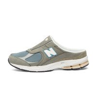 New Balance 2002RM (M2002RMK)