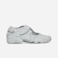 Nike WMNS AIR RIFT (HM5737-001)