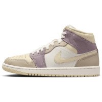 Nike Jordan 1 Mid (HV2370-100)