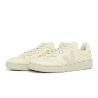Veja Wmns V-90 (VD2003381)