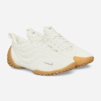 Nike Women s Astra Ultra (FZ5778-101)