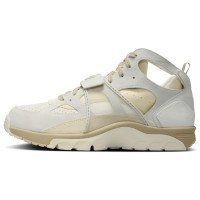 Nike AIR TRAINER HUARACHE (IB7678-100)
