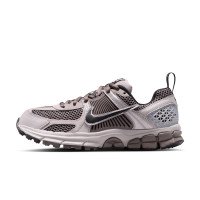 Nike Vomero 5 (HF6998-010)