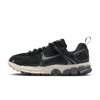 Nike Vomero 5 (IB5853-001)