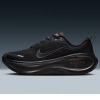 Nike Vomero Plus (HV8150-007)