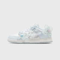 Nike Wmns Dunk Low (HV8575-100)